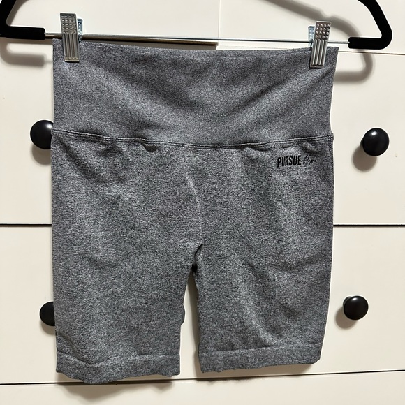 Pursue Fitness Hope Scope Collap Seamless Shorts - Picture 1 of 3